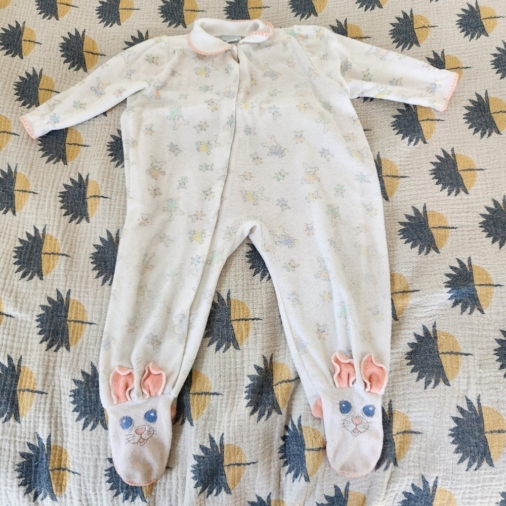 Carters Vintage Footie Sleeper Button Up Large 18-23lb Ruffle Collar Made In USA